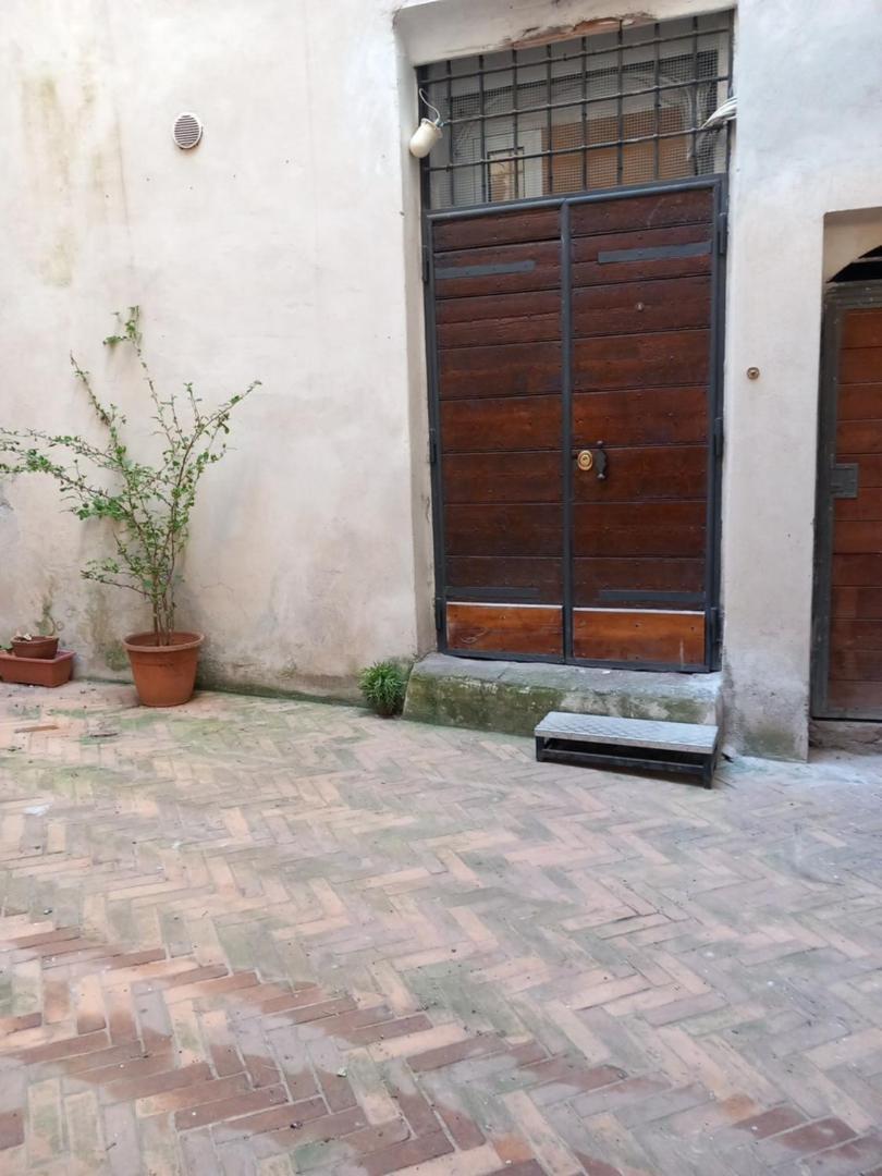 Domus Next Campo De'Fiori With Thermal Shower Róma Kültér fotó